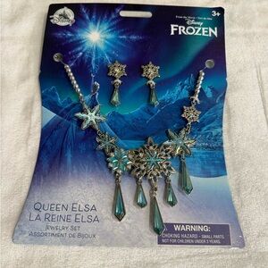 ⭐️NWT ❤️Disney frozen jewelry set